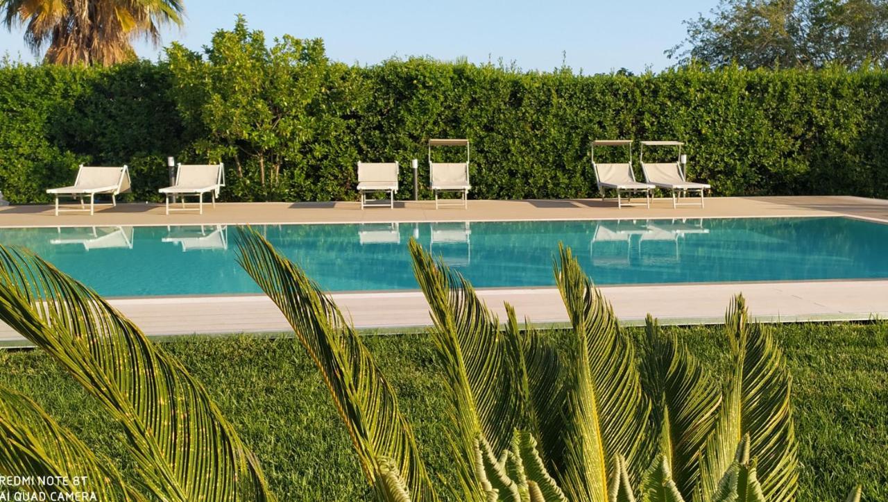 Villa Minerva Family Relais Алецио Экстерьер фото