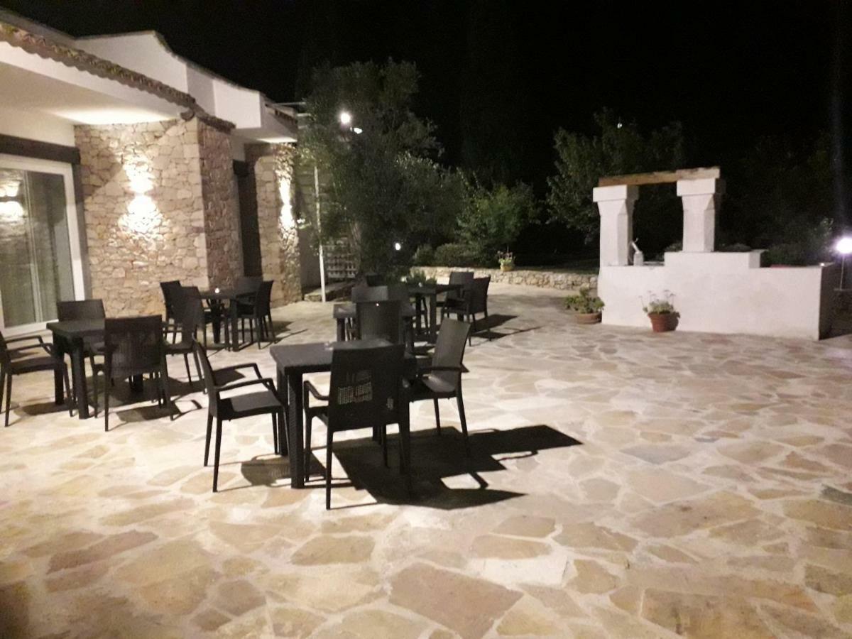 Villa Minerva Family Relais Алецио Экстерьер фото